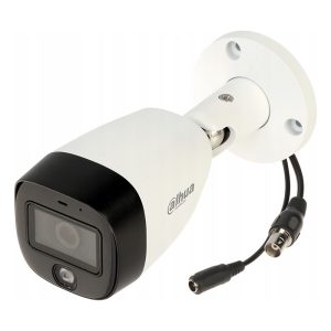 دوربین مداربسته داهوا مدل HAC-HFW1200CM-IL-A-S6 با کیفیت تصویر 2 مگاپیکسل Full-Color، لنز ثابت 3.6 میلیمتری، دید در شب تا 20 متر با LED و نور گرم، فناوری Smart Dual Light، استاندارد IP67 ضد آب و گرد و غبار، و میکروفن داخلی برای ضبط صدا